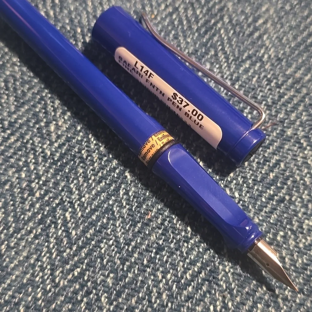 ❤️BUY 10 GET 5 FREE LAMY safari Fountain Pen vista, Color blue